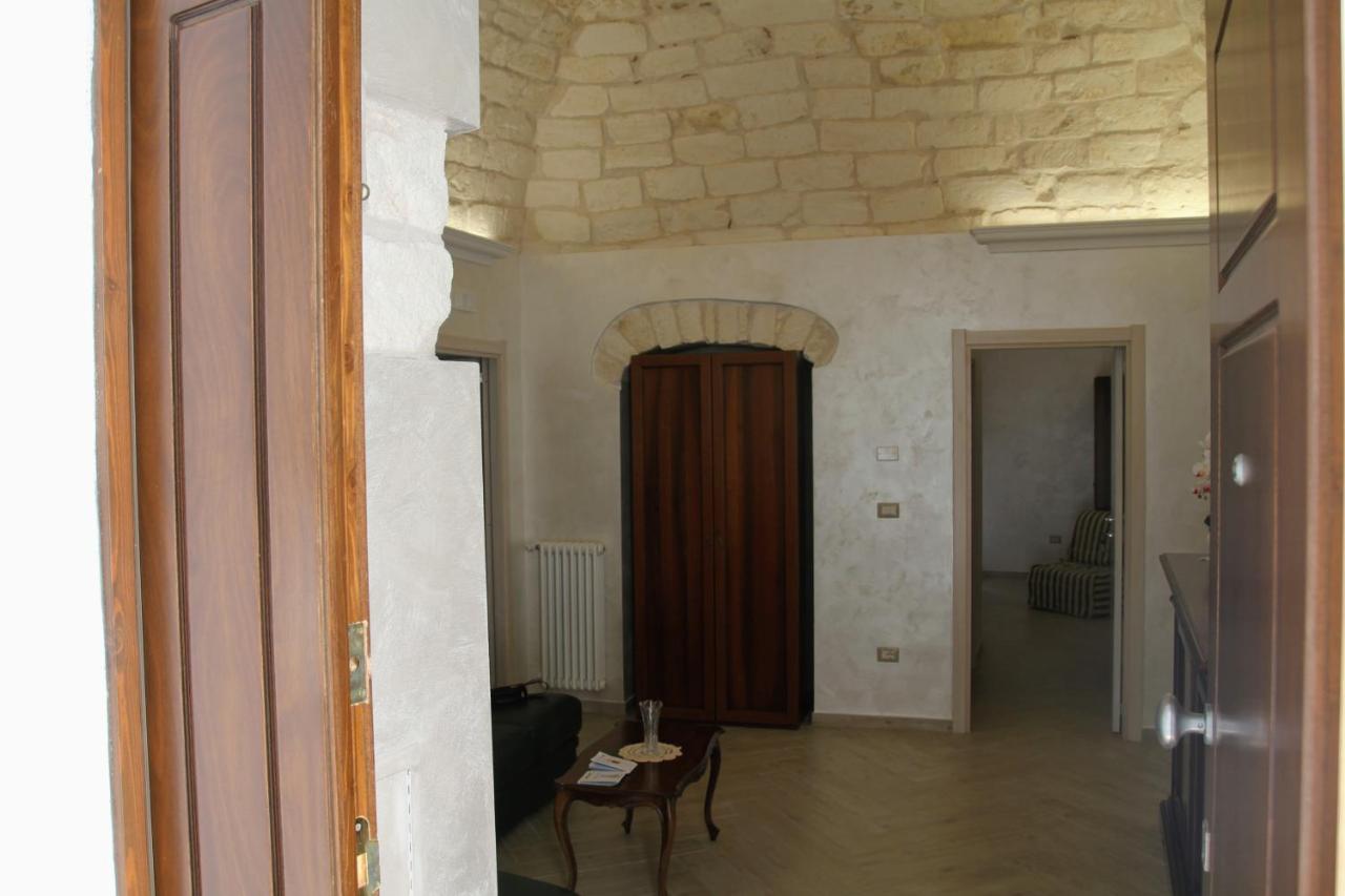 Camere in centro storico - Arco Monte SantʼAngelo Esterno foto