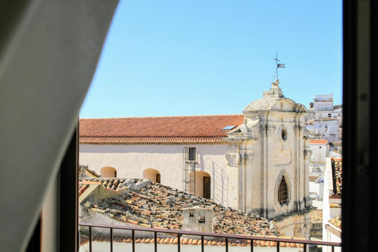 Camere in centro storico - Arco Monte SantʼAngelo Esterno foto