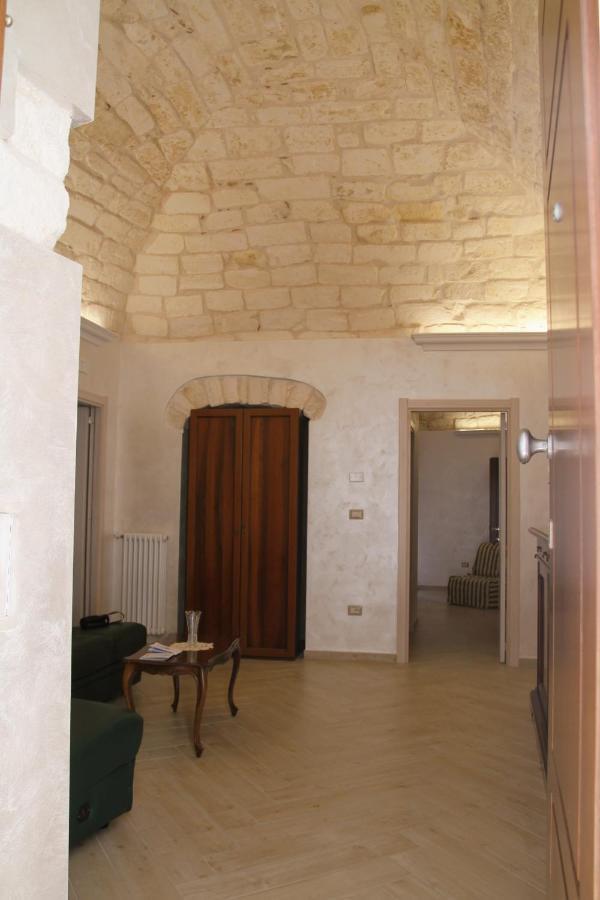 Camere in centro storico - Arco Monte SantʼAngelo Esterno foto