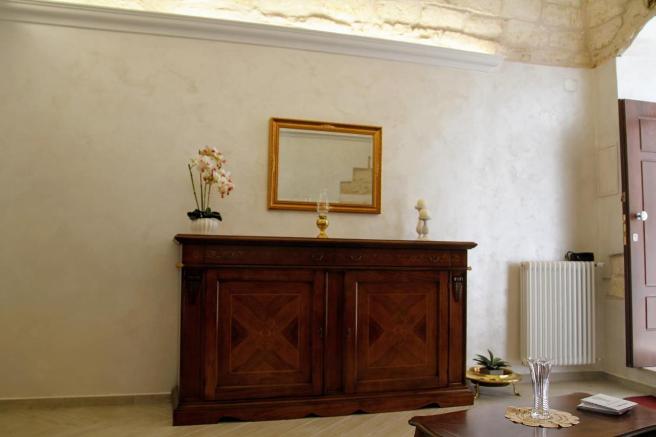 Camere in centro storico - Arco Monte SantʼAngelo Esterno foto